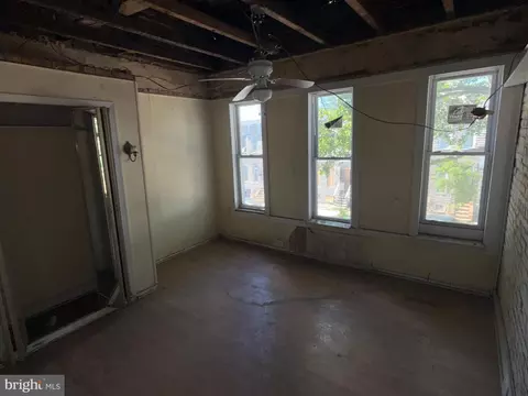 Entry Way - 2105 Ramsay St, Baltimore, MD 21223 photo 2 of 4