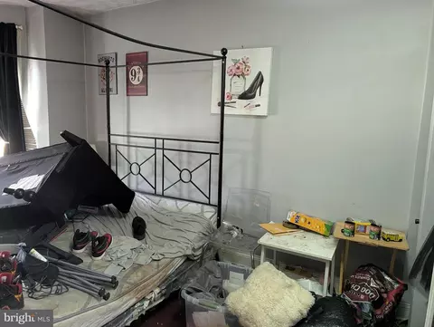 Bedroom - 212 S Monastery Ave, Baltimore, MD 21229 photo 2 of 3