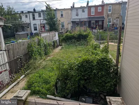 Exterior - 212 S Monastery Ave, Baltimore, MD 21229 photo 2 of 3