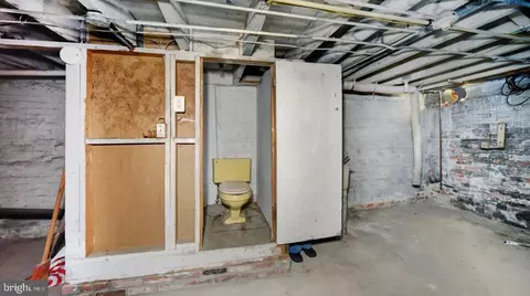 Bath - 3209 E Lombard St, Baltimore, MD 21224 photo 2 of 2