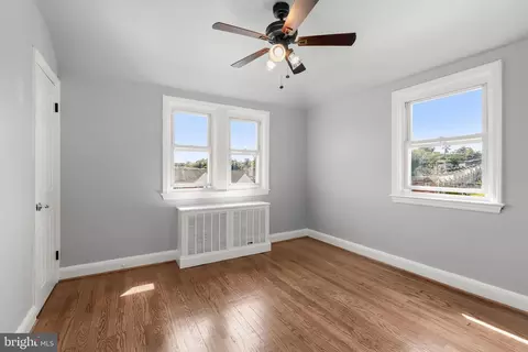 Bedroom - 800 Radnor Ave, Baltimore, MD 21212 photo 3 of 3