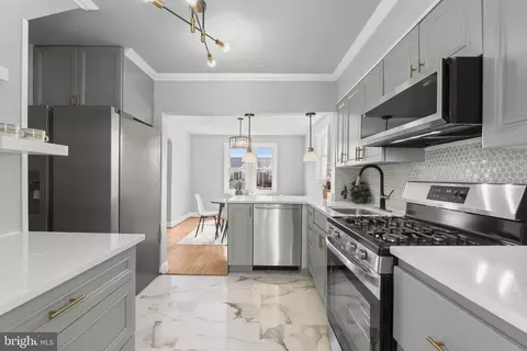 Kitchen - 800 Radnor Ave, Baltimore, MD 21212 photo 5 of 6