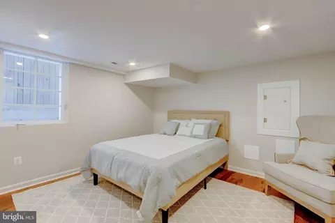 Bedroom - 2414 Callow Ave, Baltimore, MD 21217 photo 1 of 15