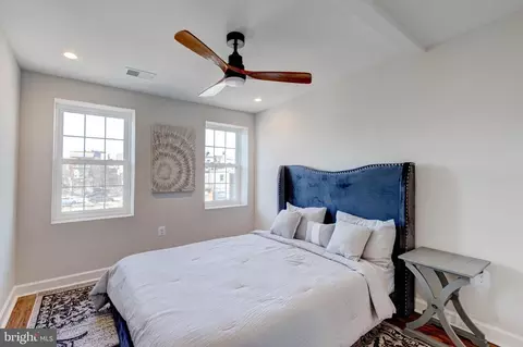 Bedroom - 2414 Callow Ave, Baltimore, MD 21217 photo 13 of 15