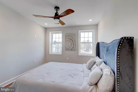 Bedroom - 2414 Callow Ave, Baltimore, MD 21217 photo 14 of 15