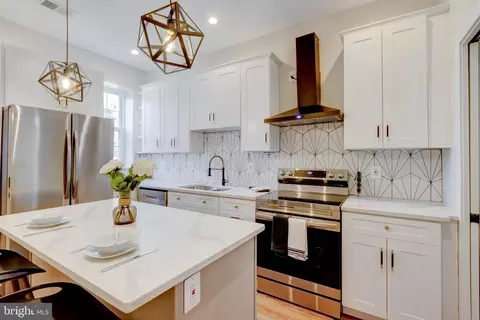 Kitchen - 2414 Callow Ave, Baltimore, MD 21217 photo 7 of 7