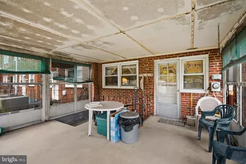 Exterior - 4524 Shamrock Ave, Baltimore, MD 21206 photo 4 of 5