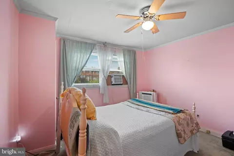 Bedroom - 4524 Shamrock Ave, Baltimore, MD 21206 photo 1 of 7
