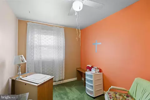 Bedroom - 4524 Shamrock Ave, Baltimore, MD 21206 photo 6 of 7