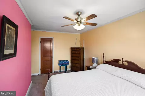 Bedroom - 4524 Shamrock Ave, Baltimore, MD 21206 photo 5 of 7