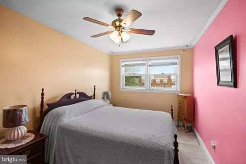 Bedroom - 4524 Shamrock Ave, Baltimore, MD 21206 photo 4 of 7