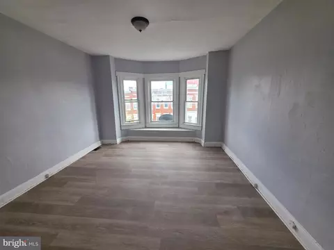 Living - 2846 Harlem Ave, Baltimore, MD 21216 photo 4 of 4