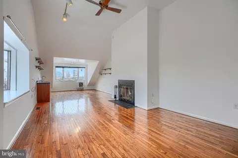 Living - 144 E Clement St E #A, Baltimore, MD 21230 photo 6 of 11