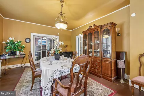 Dining - 2616 Talbot Rd, Baltimore, MD 21216 photo 2 of 2