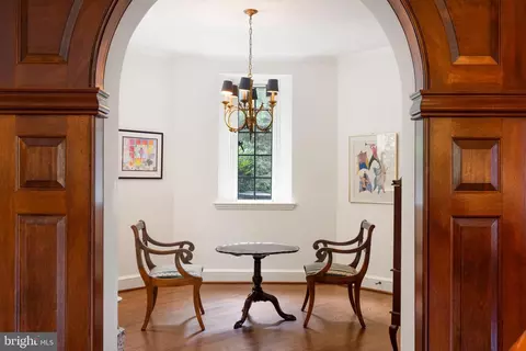 Dining - 102 Cotswold Rd, Baltimore, MD 21210 photo 1 of 4