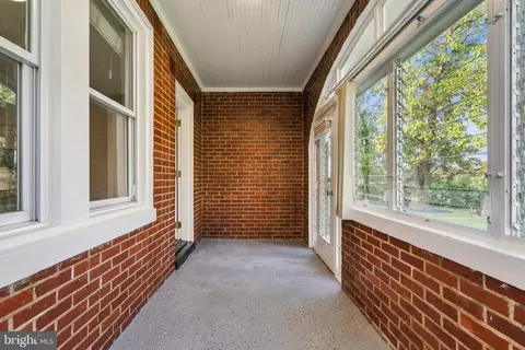 Exterior - 2801 Joplea Ave, Baltimore, MD 21225 photo 5 of 7