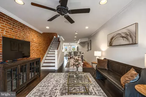 Entry Way - 1414 Jackson St, Baltimore, MD 21230 photo 2 of 4