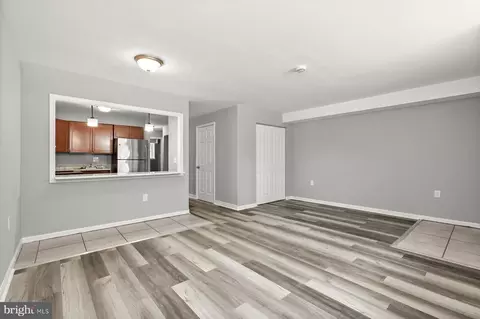 Living - 906 N Fulton Ave, Baltimore, MD 21217 photo 1 of 3