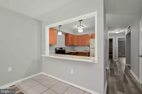 Entry Way - 906 N Fulton Ave, Baltimore, MD 21217 photo 1 of 1