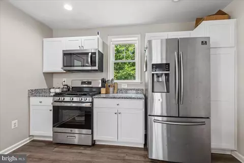 Kitchen - 6307 Eastern Pkwy, Baltimore, MD 21214 photo 2 of 3