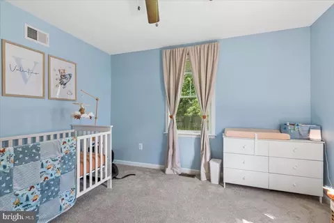 Bedroom - 6307 Eastern Pkwy, Baltimore, MD 21214 photo 1 of 8