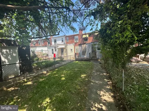 Exterior - 2721 Pelham Ave, Baltimore, MD 21213 photo 3 of 5