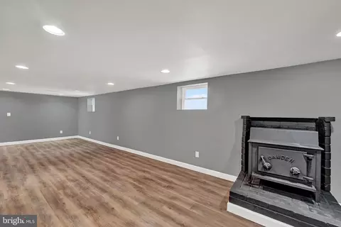 Living - 5101 Ardmore Way, Baltimore, MD 21206 photo 2 of 2