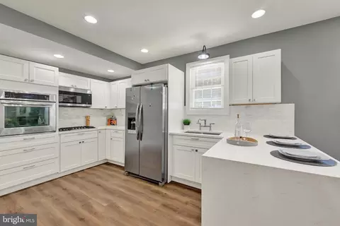 Kitchen - 5101 Ardmore Way, Baltimore, MD 21206 photo 2 of 4