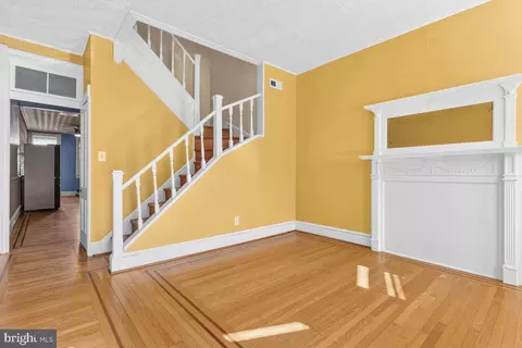 Living - 3317 Beech Ave, Baltimore, MD 21211 photo 2 of 3