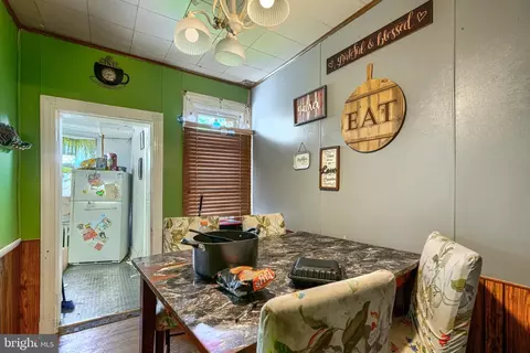 Dining - 3111 Brendan Ave, Baltimore, MD 21213 photo 1 of 2
