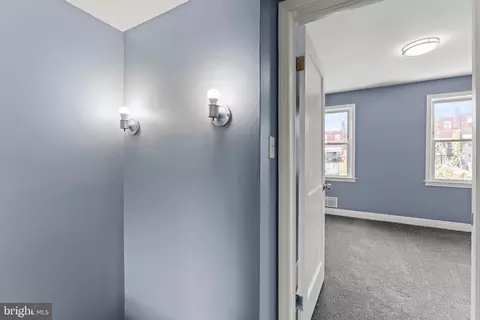 Entry Way - 3693 Kenyon Ave, Baltimore, MD 21213 photo 9 of 10