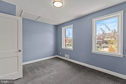 Bedroom - 3693 Kenyon Ave, Baltimore, MD 21213 photo 2 of 6