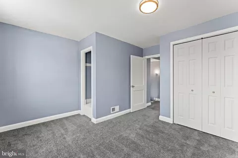 Bedroom - 3693 Kenyon Ave, Baltimore, MD 21213 photo 5 of 6