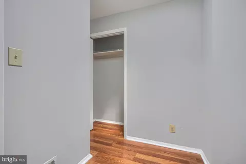 Entry Way - 2858 Harlem Ave, Baltimore, MD 21216 photo 3 of 6