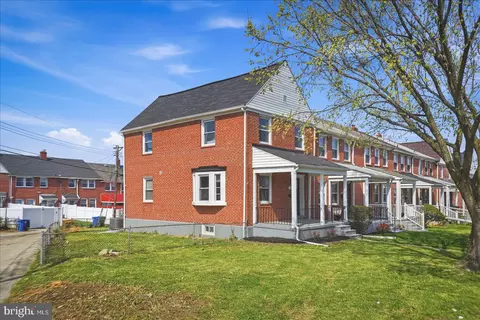 Exterior - 1300 Pentridge Rd, Baltimore, MD 21239 photo 2 of 4