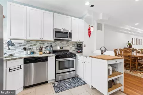 Kitchen - 4346 Falls Rd, Baltimore, MD 21211 photo 3 of 3