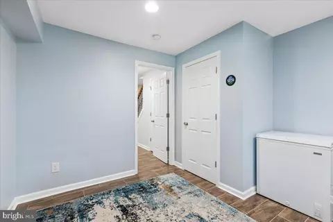 Entry Way - 4346 Falls Rd, Baltimore, MD 21211 photo 6 of 6