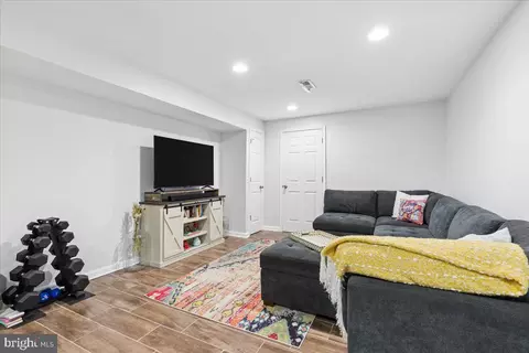 Other - 4346 Falls Rd, Baltimore, MD 21211 photo 4 of 8