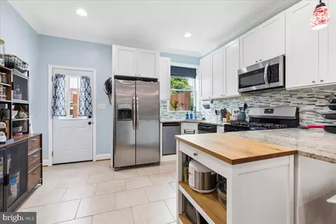 Kitchen - 4346 Falls Rd, Baltimore, MD 21211 photo 1 of 3