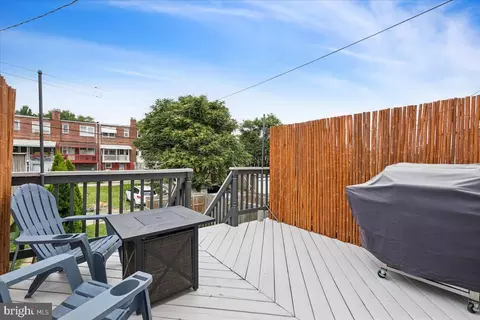 Exterior - 4346 Falls Rd, Baltimore, MD 21211 photo 6 of 11