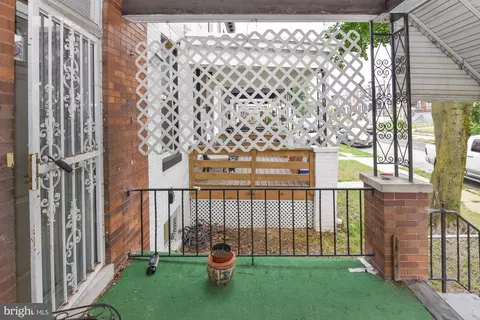 Exterior - 717 Linnard St, Baltimore, MD 21229 photo 3 of 3
