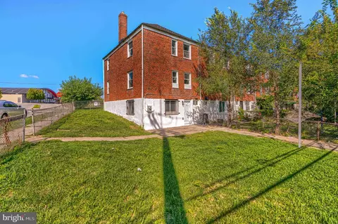 Exterior - 3916 Erdman Ave, Baltimore, MD 21213 photo 4 of 4