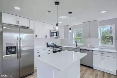 Kitchen - 3916 Erdman Ave, Baltimore, MD 21213 photo 4 of 4