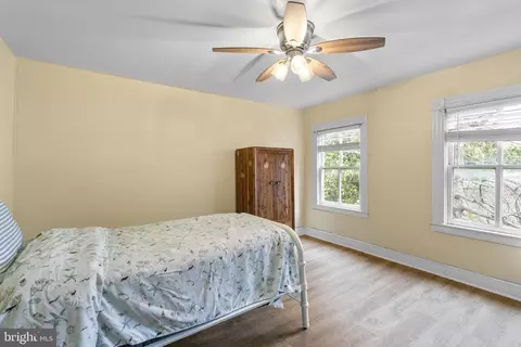 Bedroom - 109 S Augusta Ave, Baltimore, MD 21229 photo 10 of 10