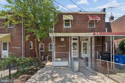 Exterior - 905 N Warwick Ave, Baltimore, MD 21216 photo 9 of 12