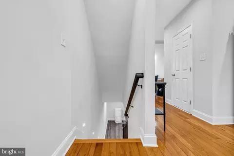 Entry Way - 2028 E Preston St, Baltimore, MD 21213 photo 6 of 10