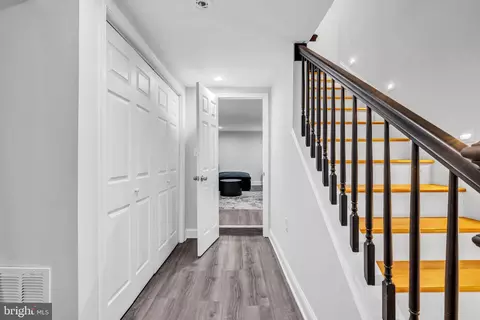 Entry Way - 2028 E Preston St, Baltimore, MD 21213 photo 5 of 10