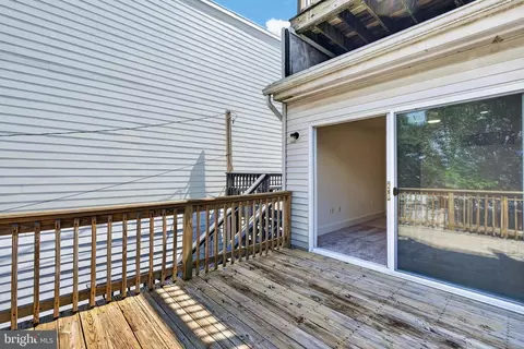 Exterior - 738 E Fort Ave, Baltimore, MD 21230 photo 2 of 11