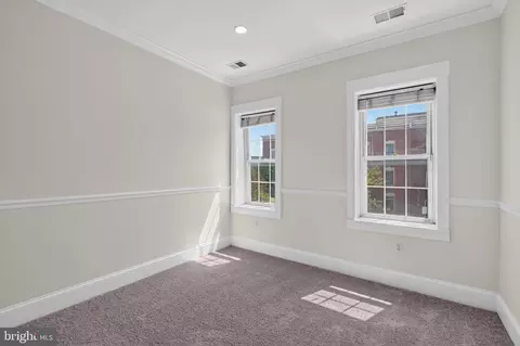 Bedroom - 738 E Fort Ave, Baltimore, MD 21230 photo 9 of 12