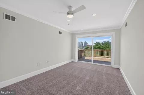 Bedroom - 738 E Fort Ave, Baltimore, MD 21230 photo 6 of 12